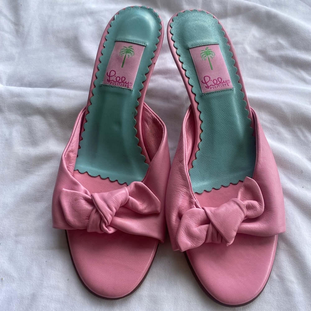 Lilly Pulitzer pink kitten heels
